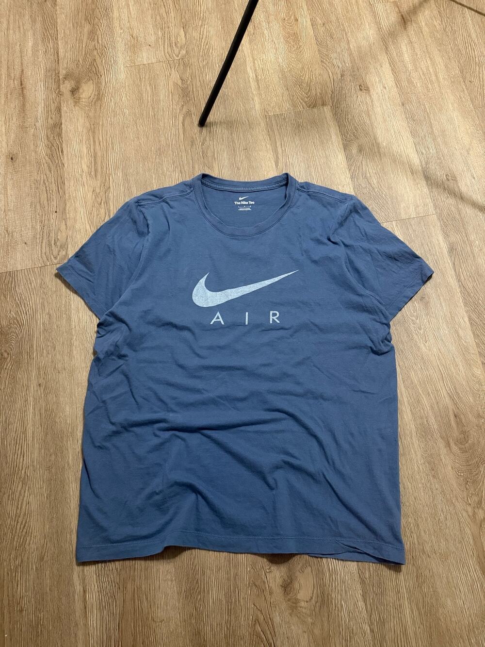 Nike Air T Shirt Mens Large Blue Graphic Swoosh Logo Short Sleeve Casual Tee